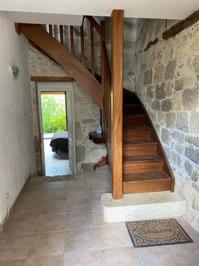 Chez Sophie -Chambres D'Hotes, Gite Et Gite Equestre Clermont-Dessous Exterior photo