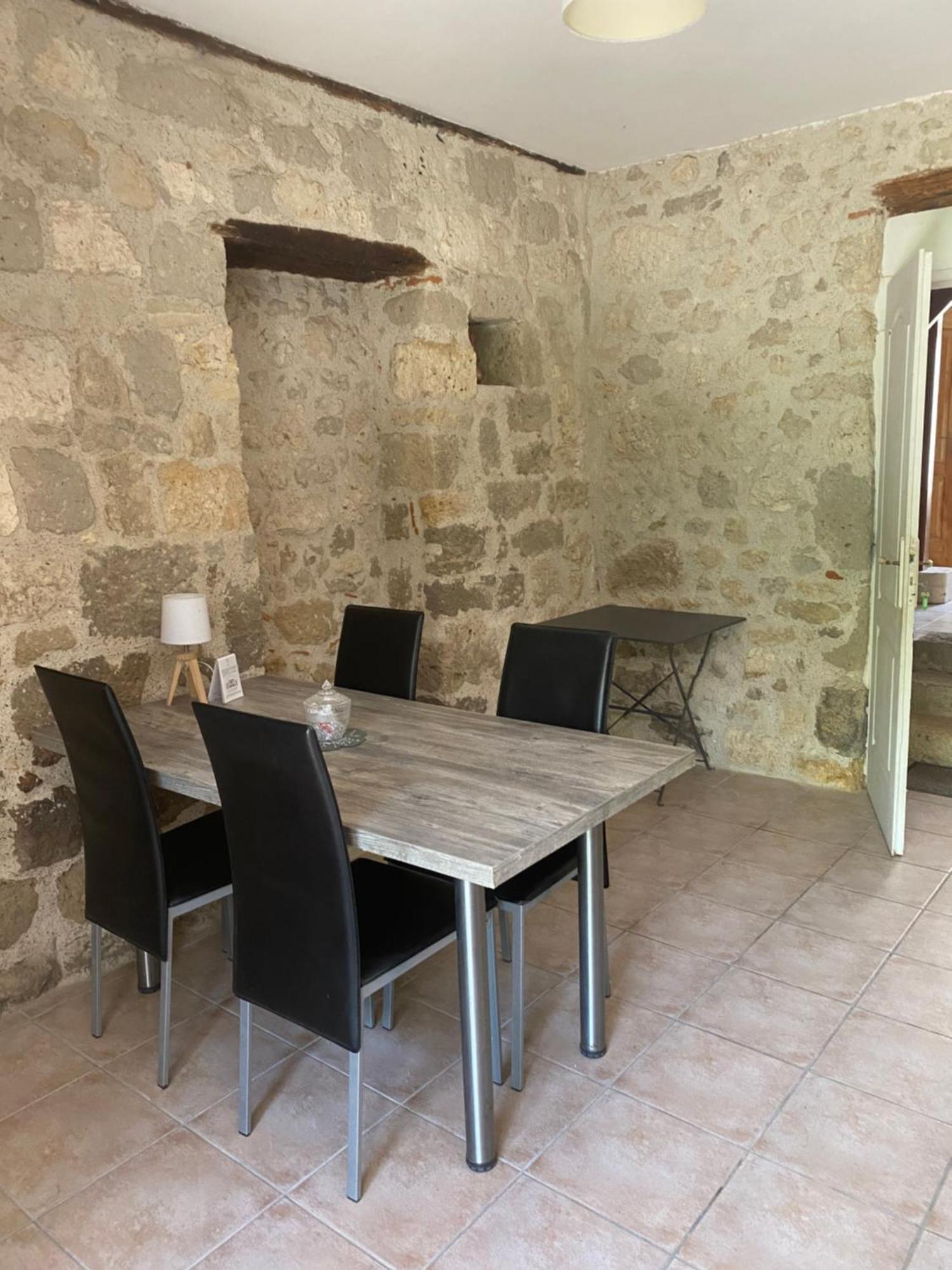 Chez Sophie -Chambres D'Hotes, Gite Et Gite Equestre Clermont-Dessous Exterior photo